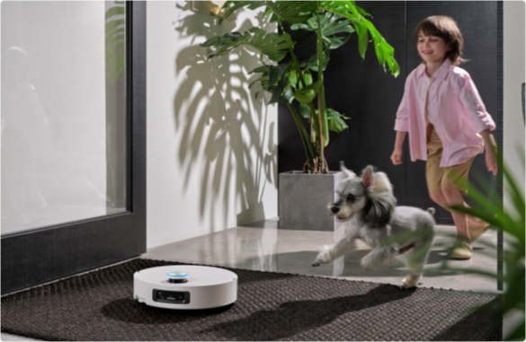 Dreame Aqua10 Ultra Roller Complete aspirateur robot soulève brosse et rouleau pour franchir tapis rapidement