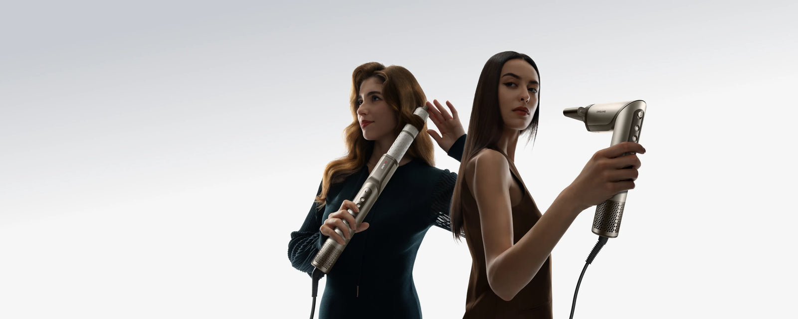 Sèche-cheveux Dreame Dazzle ionique pour un séchage rapide et doux, des cheveux lisses et brillants.
