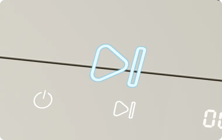 Le bouton lumineux démarrage/pause du Dreame SF25 WiFi lance ou interrompt le cycle de traitement alimentaire en une seule pression.
