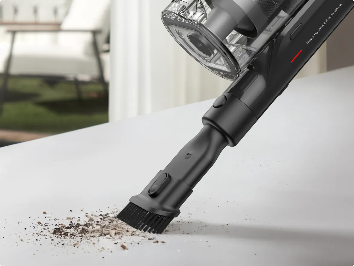 Brosse à poussière douce pour Dreame   Z30 Pro Aqua-A éliminant la poussière des claviers.